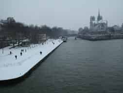 Paris sous la neige